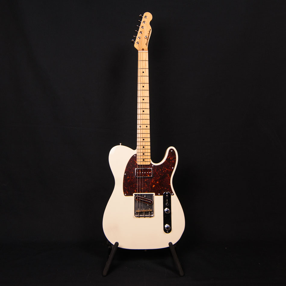 Chitarra elettrica stile Fender Telecaster (C),  2014.