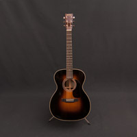 Martin 00028 EC Sunburst